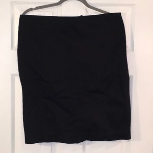 Women’s petite skirt form Lord & Taylor. Black 12P
